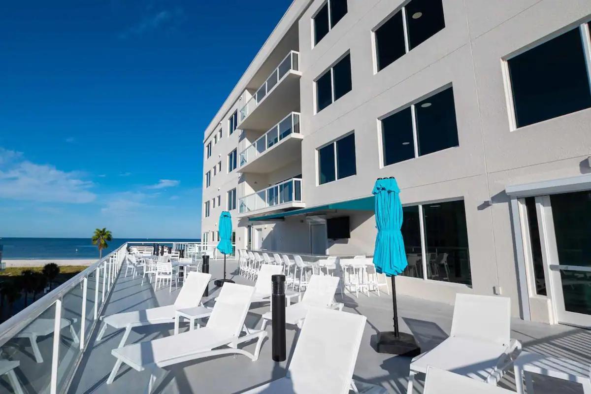 The Avalon Club Hotel Clearwater Beach Exterior photo